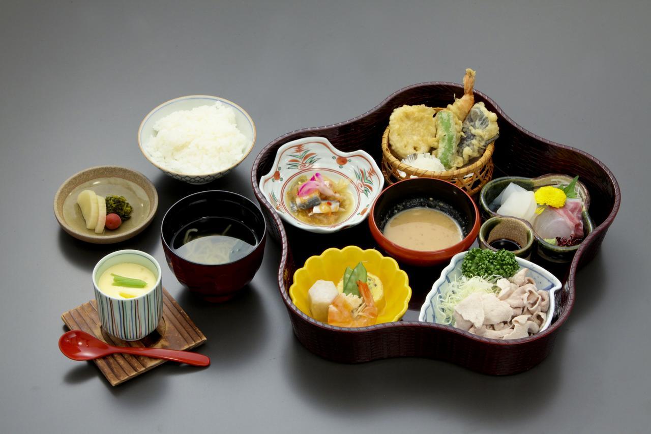 Ryori Ryokan Tsurugata Kurashiki Luaran gambar