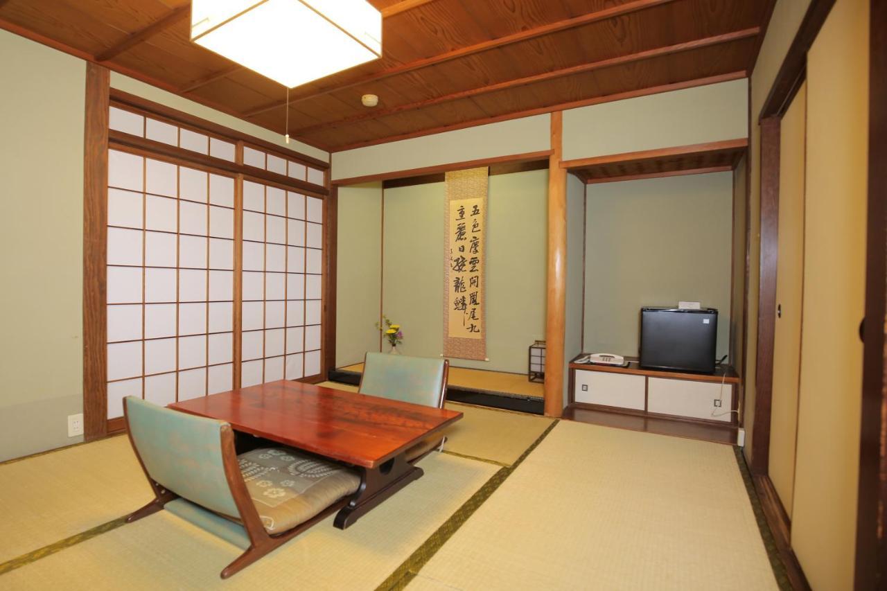 Ryori Ryokan Tsurugata Kurashiki Luaran gambar